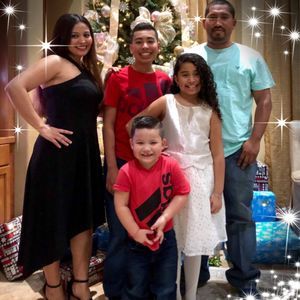 Meet your Posher, Claudia